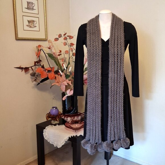 Vintage NEW Buffalo Long Gray Cardigan Knit Scarf for Women - Picture 2 of 7